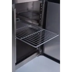 Bergman Basic-Line 700 Tiefkühltisch 3-türig mit Aufkantung - 415 l, 3 image