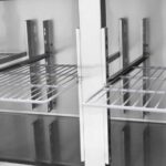Vaiotec Kühltisch / 4-türig inkl. Aufkantung - Monoblock, 2230 x 700 mm – Bild 7
