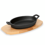 Was Germany Servierpfanne IRON DINING, mit Holzuntersetzer, 18 x 12 x 3 cm, Gusseisen, Holz