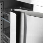 Starline Edelstahl Doppeltür-Kühlschrank mit Rädern, GN 2/1, 1480x830x2010 mm (BxTxH) – Bild 10
