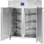 Starline Doppeltür-Tiefkühlschrank, Edelstahl, GN 2/1, 1480x830x2010 mm (BxTxH), 0,44 kW – Bild 2