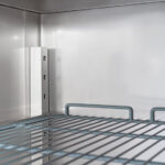 Starline Edelstahl-Tiefkühlschrank, GN 2/1, 740x830x2010 mm (BxTxH), 0,48 kW – Bild 3