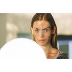 Aliseo LED Moon Dance Kosmetikspiegel Standmodell mit UK-Stecker – Bild 6