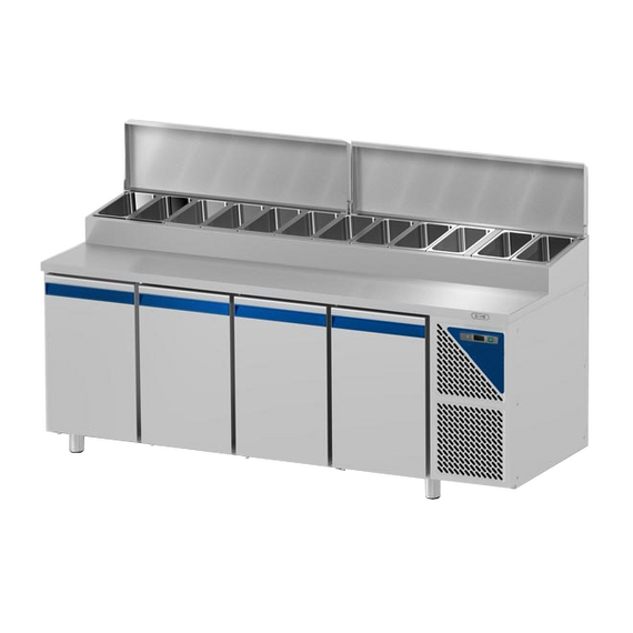 PCS_704_C_ni3r-nj.png Prismafood Kühltisch 4 Türen mit Edelstahlabdeckung Kapazität: 816 lt Temperatur: 0°C/+10°C – Bild 1