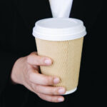 Fiesta Recyclable Coffee To Go Deckel 34cl und 45cl x1000 (1000 Stück) – Bild 5