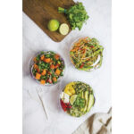 Vegware 185 Serie kompostierbare Salatschüsseln 710ml (300 Stück) – Bild 7