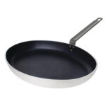 Vogue Aluminium Antihaft-Teflon-Platinum-Plus Oval-Bratpfanne 36cm – Bild 2