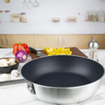 Vogue Aluminium Antihaft Teflon Platinum Plus Sauteuse 32cm – Bild 6