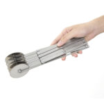 Vogue Ausziehbarer Teigschneider 5 Räder – Bild 4