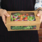 Fiesta Compostable kompostierbare Salatschüsseln mit PLA-Fenstern 1600ml (200 Stück) – Bild 4