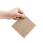 Fiesta Recyclable Cocktailservietten aus recyceltem Kraftpapier 24cm (4000 Stück) – Bild 3