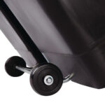 Rubbermaid Slim Jim Front Step Pedaleimer rot 90L – Bild 2