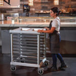 Cambro GN 2/1 Regalwagen 18 Etagen – Bild 2