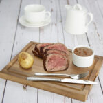 Olympia Steakbrett Akazienholz mit Aussparung 31 x 24cm – Bild 5